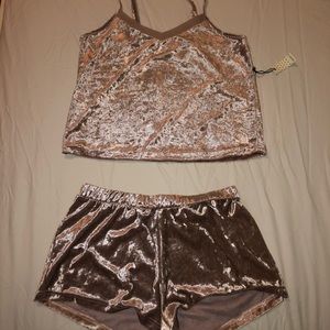Forever 21  Dusty pink Velvet PJ set